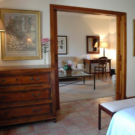 Hotel Puerta De La Luna Baeza Bagian luar foto